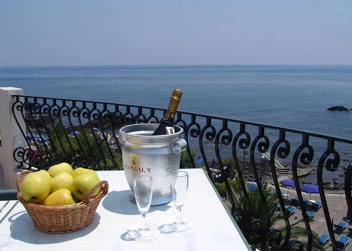 Kalos Hotel Giardini Naxos